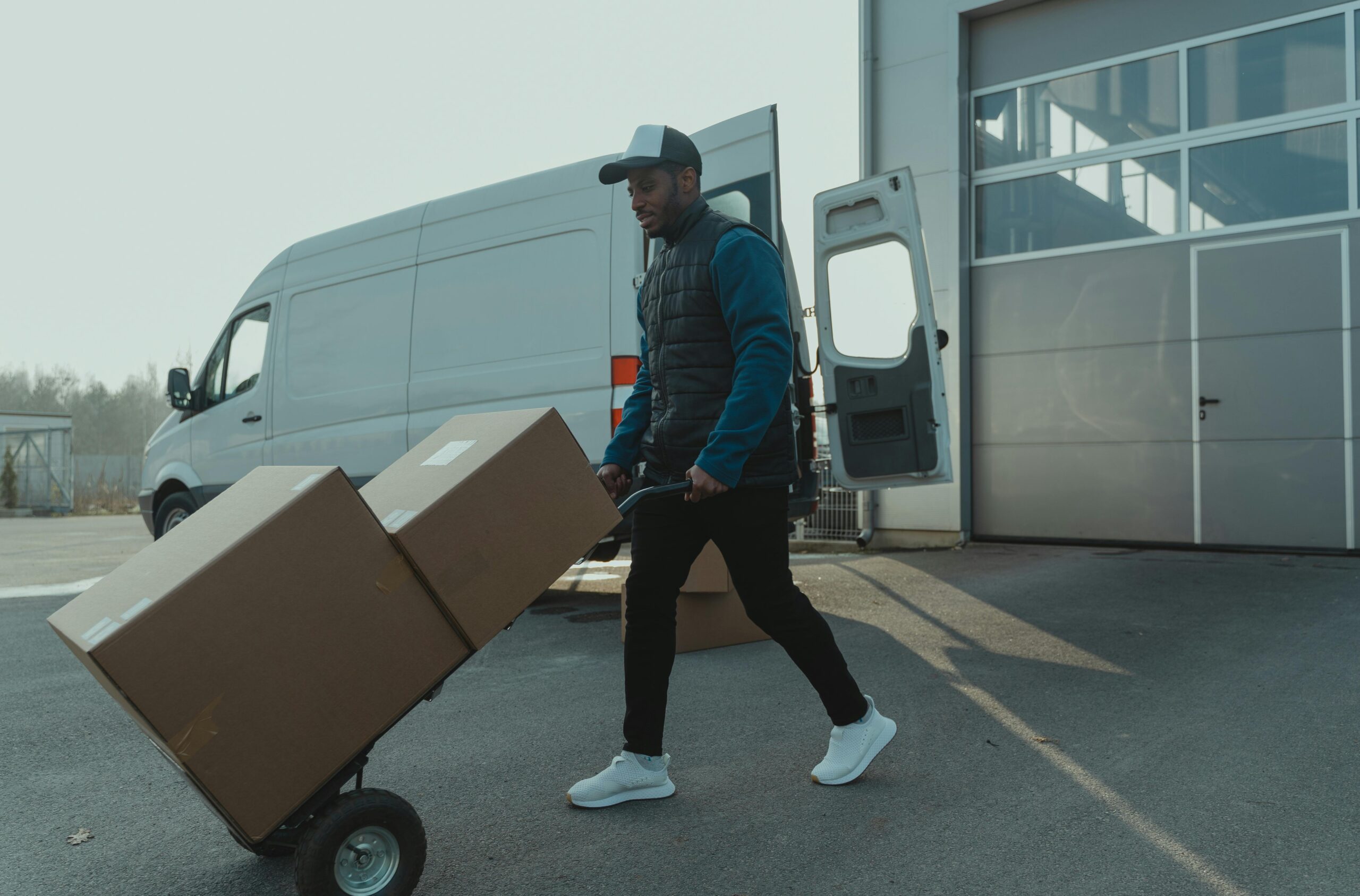 Why Partnering with a 3PL Now Can Future-Proof Your Supply Chain for 2026